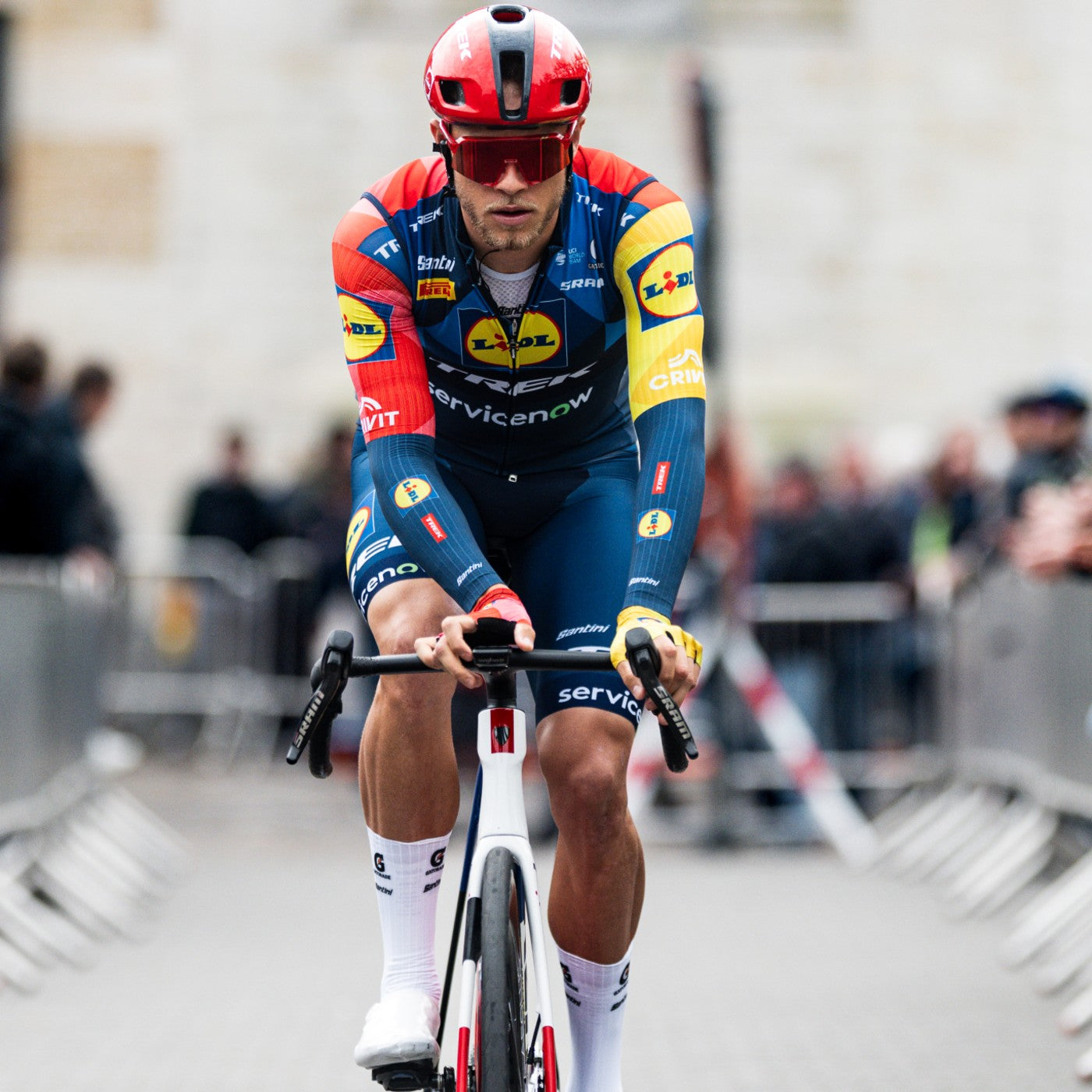 Lidl-Trek team racer installing his cycling computer on a K-Edge CNC'd mount